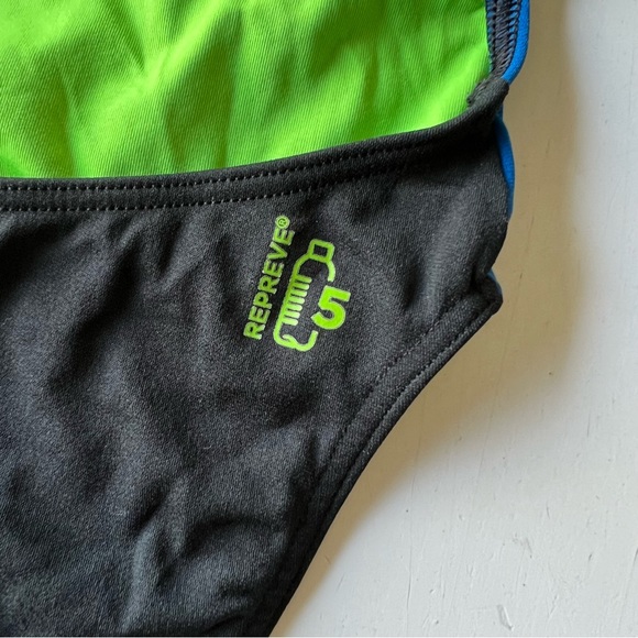 Girls Aqua Sphere 1 Piece EUC - Picture 7 of 11